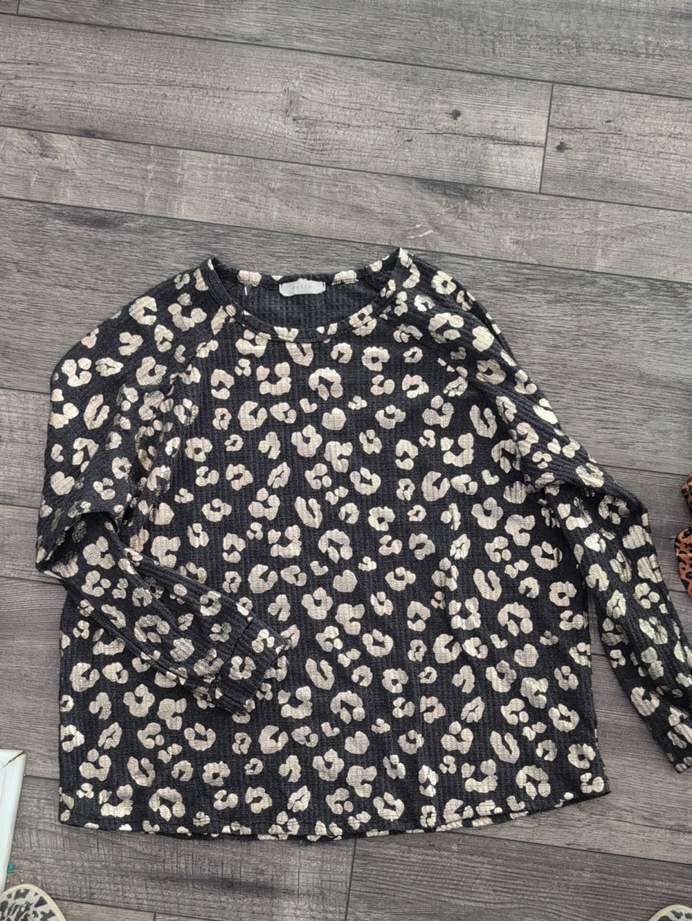 Women’s Leopard Print Long Sleeve Top - Black/Beige